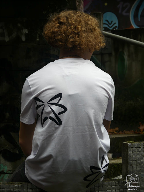 ESSENTIAL TEE - WHITE